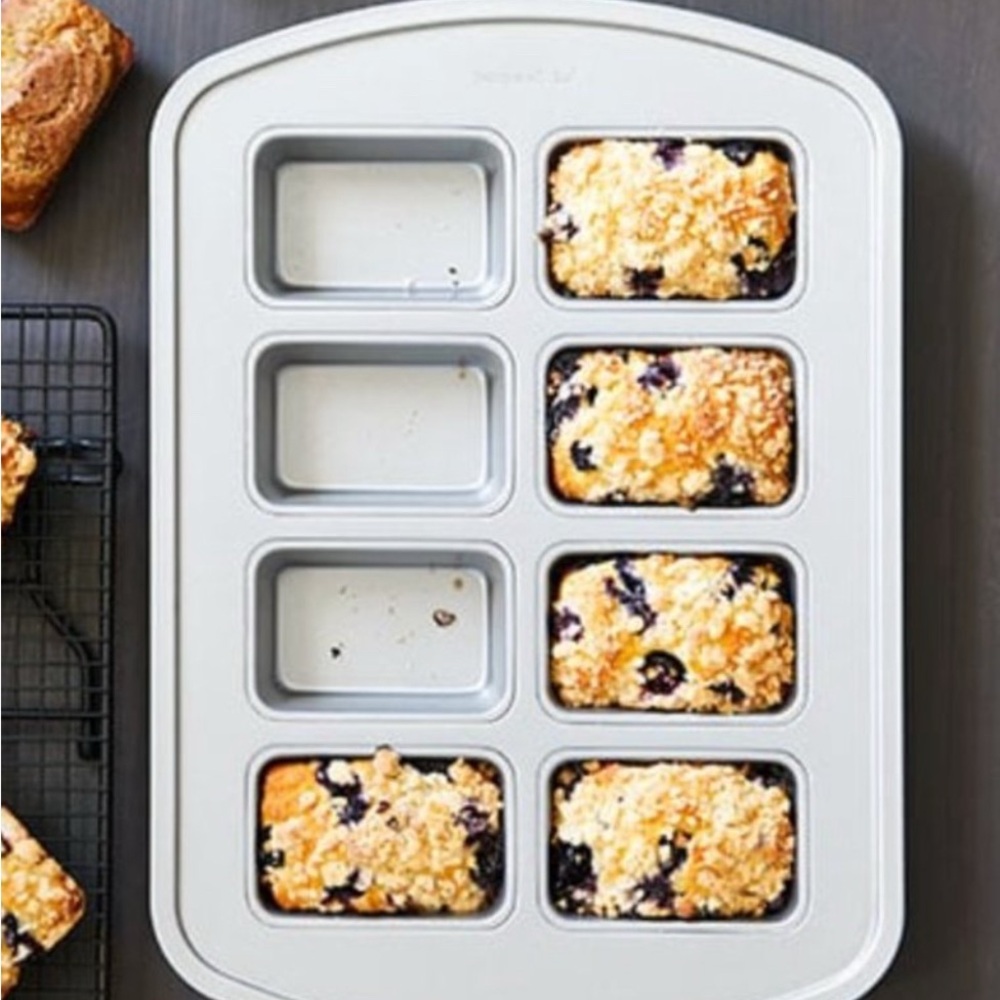 Pampered Chef Mini Loaf Pan- New
Item # 100020
